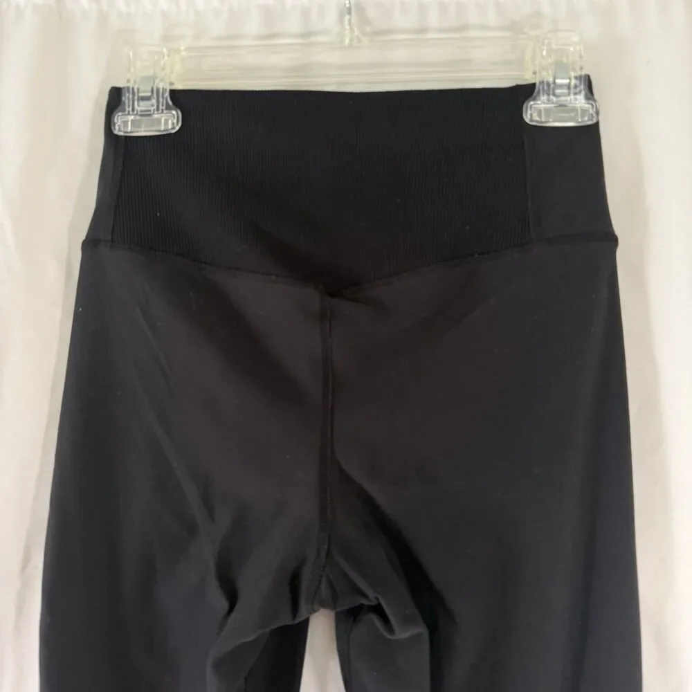 Nike Leggings Women's Small Black Dri-Fit Pull On Elastic Waist Skinny Leg